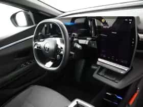 Renault Mégane E-Tech (2025) thumbnail 30