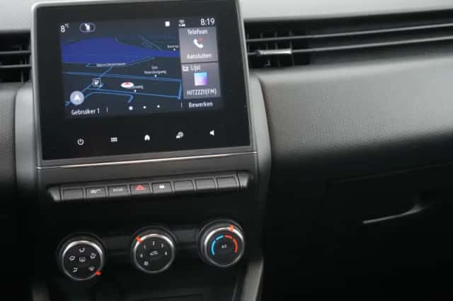 Renault Clio (2022) thumbnail 11