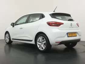 Renault Clio (2022) thumbnail 3