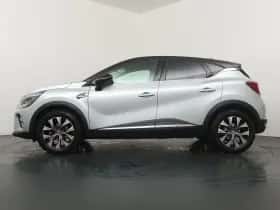 Renault Captur (2023) thumbnail 2