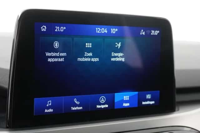 Ford Kuga (2022) thumbnail 17