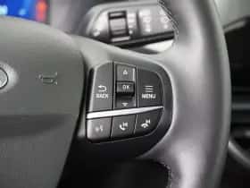Ford Kuga (2022) thumbnail 25