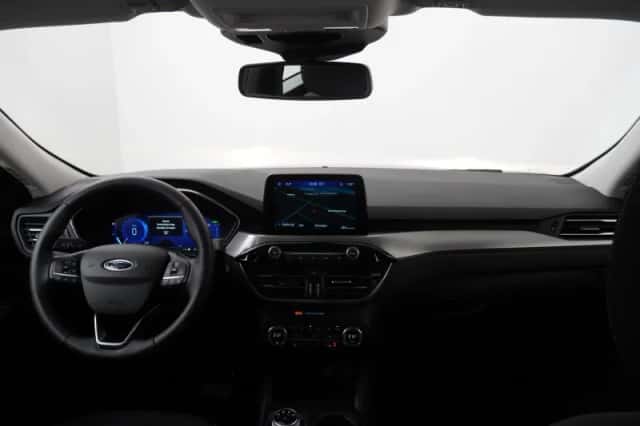 Ford Kuga (2022) thumbnail 31
