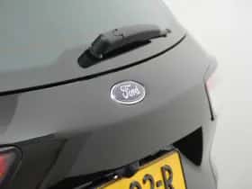 Ford Kuga (2022) thumbnail 37