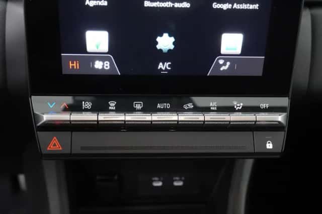 Renault Captur (2025) thumbnail 18