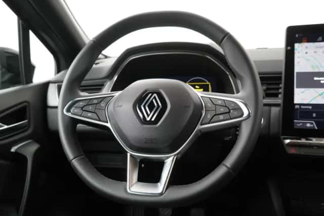 Renault Captur (2025) thumbnail 9