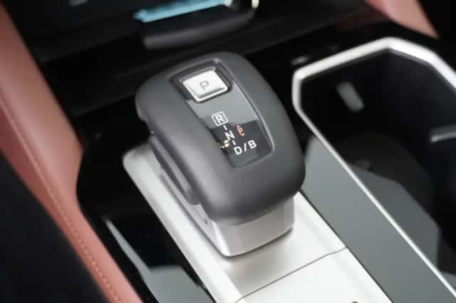 Mitsubishi Outlander (2026) thumbnail 19