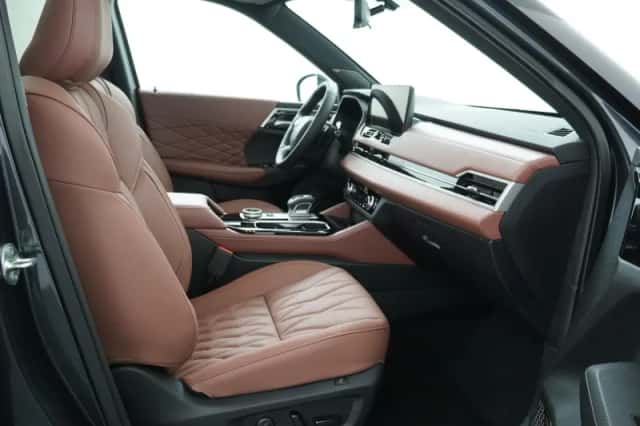 Mitsubishi Outlander (2026) thumbnail 26