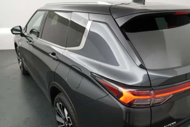 Mitsubishi Outlander (2026) thumbnail 33