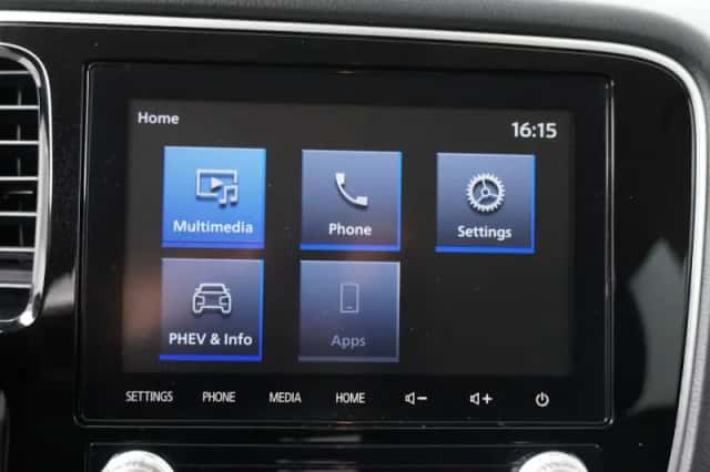 Mitsubishi Outlander (2021) thumbnail 15