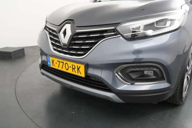 Renault Kadjar (2021) thumbnail 34