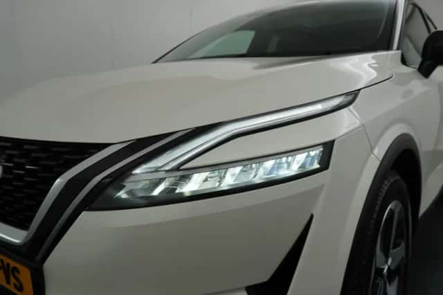 Nissan Qashqai (2021) thumbnail 15