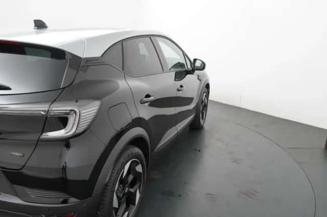 Renault Captur (2026) thumbnail 38