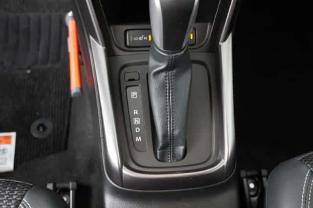 Suzuki S-Cross (2023) thumbnail 21