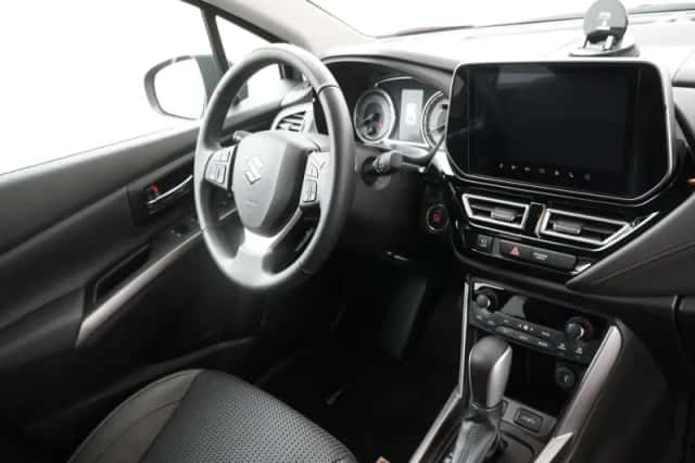 Suzuki S-Cross (2023) thumbnail 28