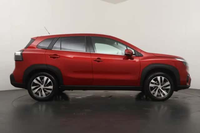 Suzuki S-Cross (2023) thumbnail 6