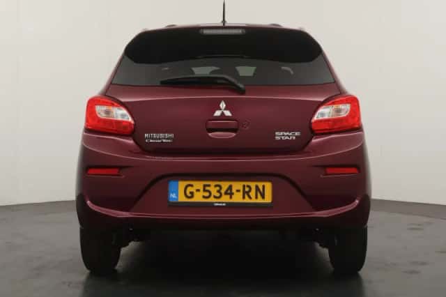 Mitsubishi Space Star (2020) thumbnail 4