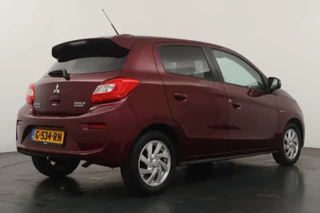 Mitsubishi Space Star (2020) thumbnail 5
