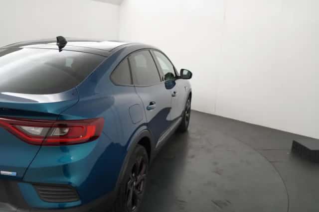 Renault Arkana (2021) thumbnail 38