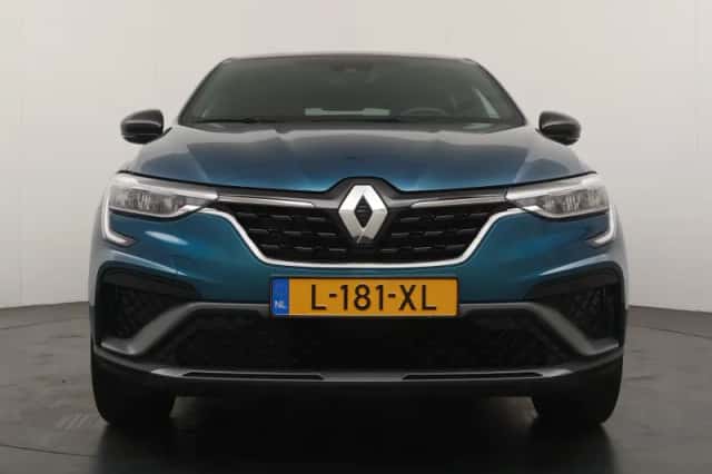 Renault Arkana (2021) thumbnail 8