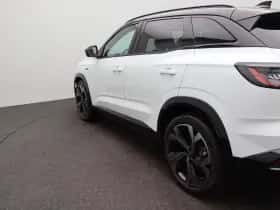 Renault Austral (2025) thumbnail 38