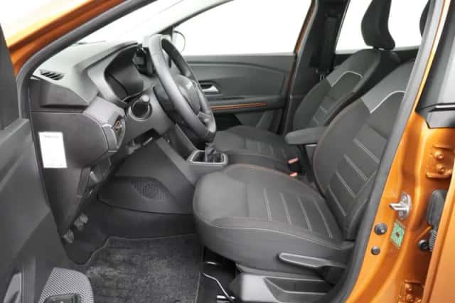 Dacia Sandero Stepway (2023) thumbnail 13