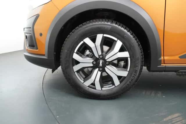 Dacia Sandero Stepway (2023) thumbnail 16