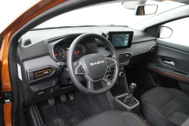 Dacia Sandero Stepway (2023) thumbnail 27
