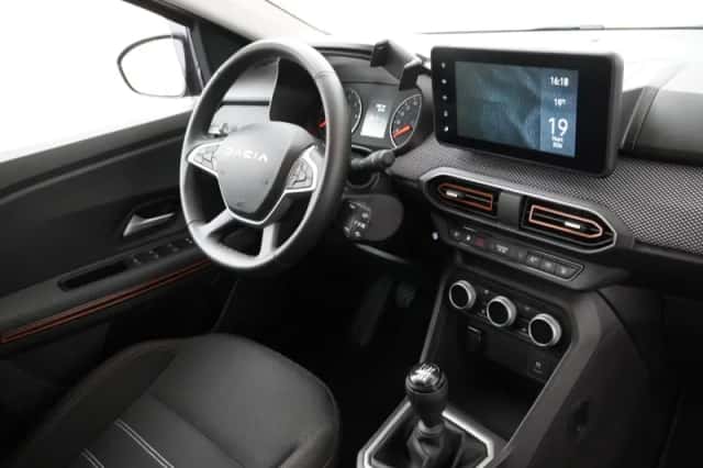 Dacia Sandero Stepway (2023) thumbnail 29