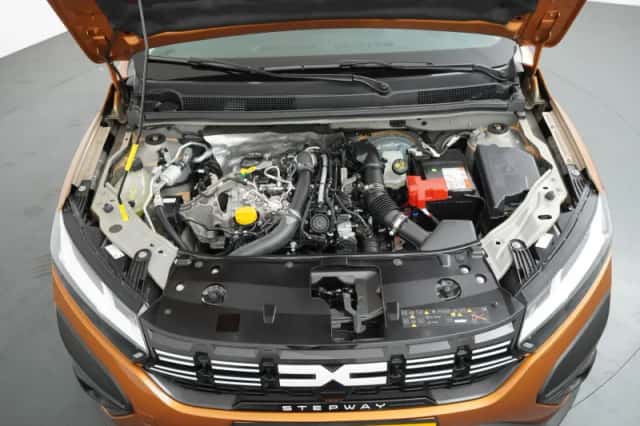 Dacia Sandero Stepway (2023) thumbnail 32