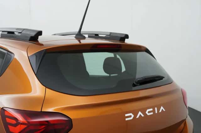Dacia Sandero Stepway (2023) thumbnail 35