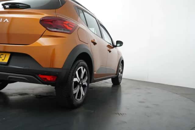 Dacia Sandero Stepway (2023) thumbnail 37