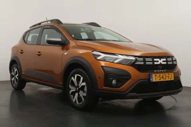 Dacia Sandero Stepway (2023) thumbnail 7