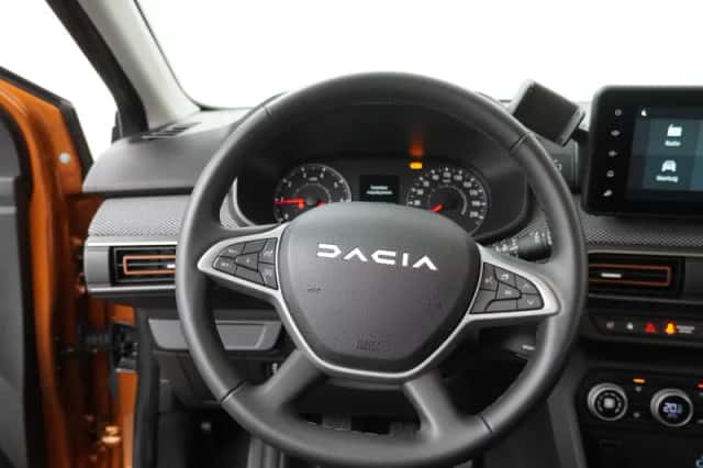 Dacia Sandero Stepway (2023) thumbnail 9