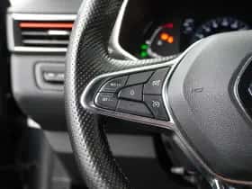 Renault Clio (2021) thumbnail 23