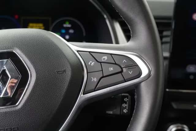 Renault Captur (2021) thumbnail 24