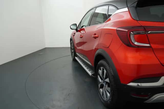 Renault Captur (2021) thumbnail 34