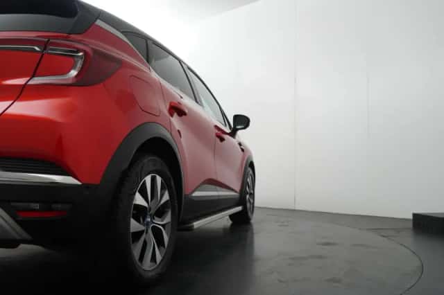 Renault Captur (2021) thumbnail 37