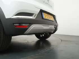 Renault Captur (2023) thumbnail 36