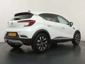 Renault Captur (2023) thumbnail 5