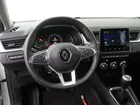 Renault Captur (2023) thumbnail 9