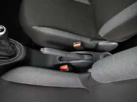 Toyota Aygo (2022) thumbnail 12