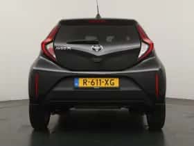 Toyota Aygo (2022) thumbnail 4
