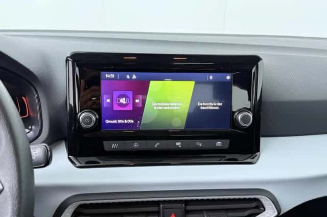 SEAT Arona (2023) thumbnail 11