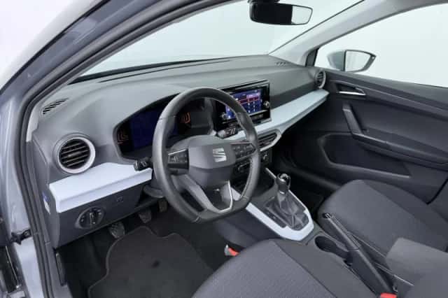 SEAT Arona (2023) thumbnail 28