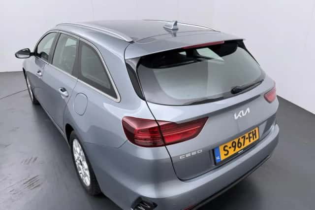Kia Ceed Sportswagon (2023) thumbnail 32