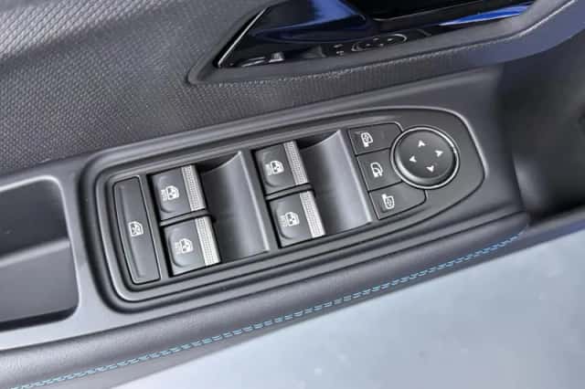 Renault Clio (2026) thumbnail 27