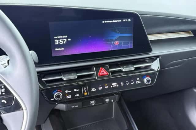 Kia Niro (2025) thumbnail 11