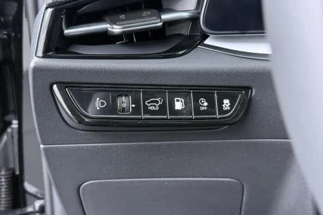 Kia Niro (2025) thumbnail 23