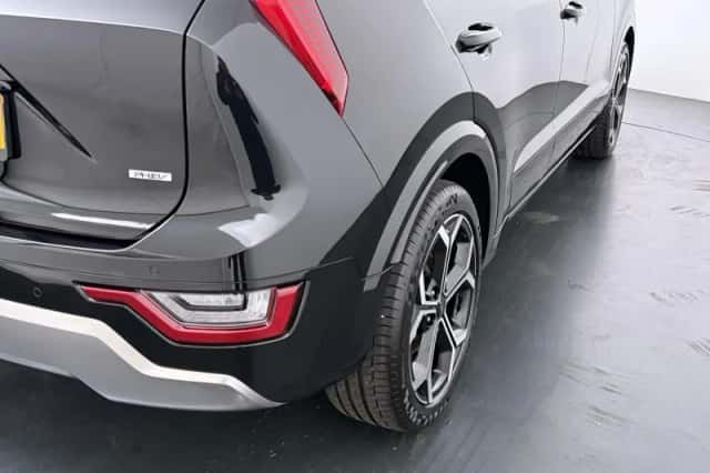 Kia Niro (2025) thumbnail 36